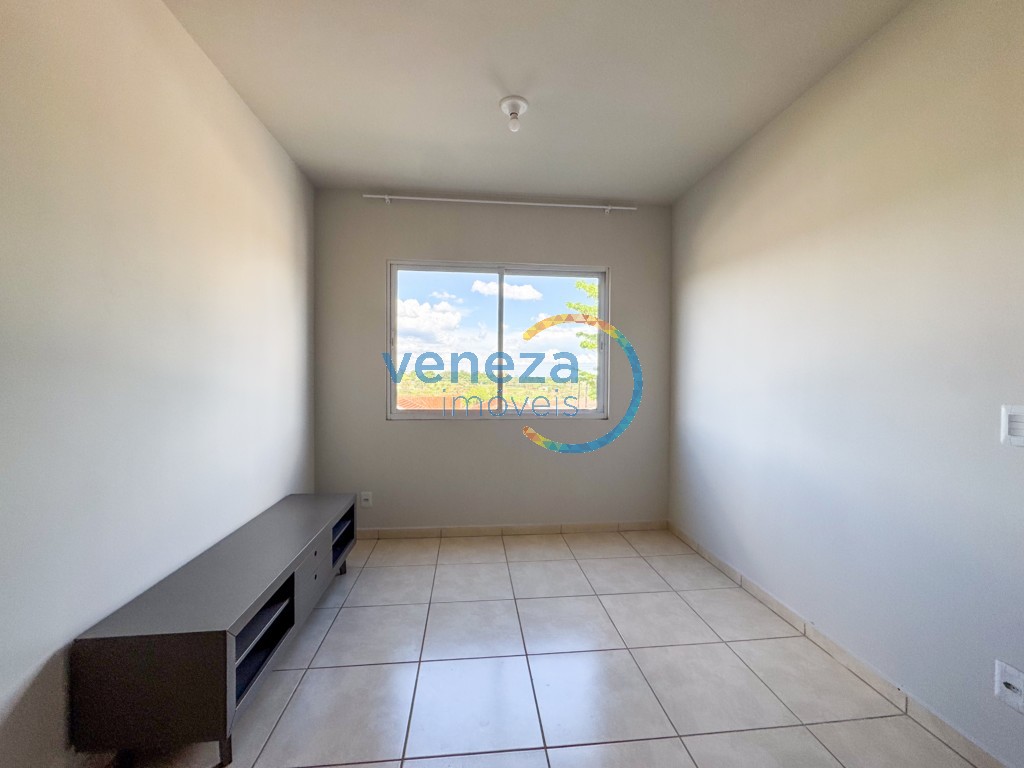 Apartamento para locacao no Semiramis Barros Braga em Londrina com 63,32m² por R$ 1.200