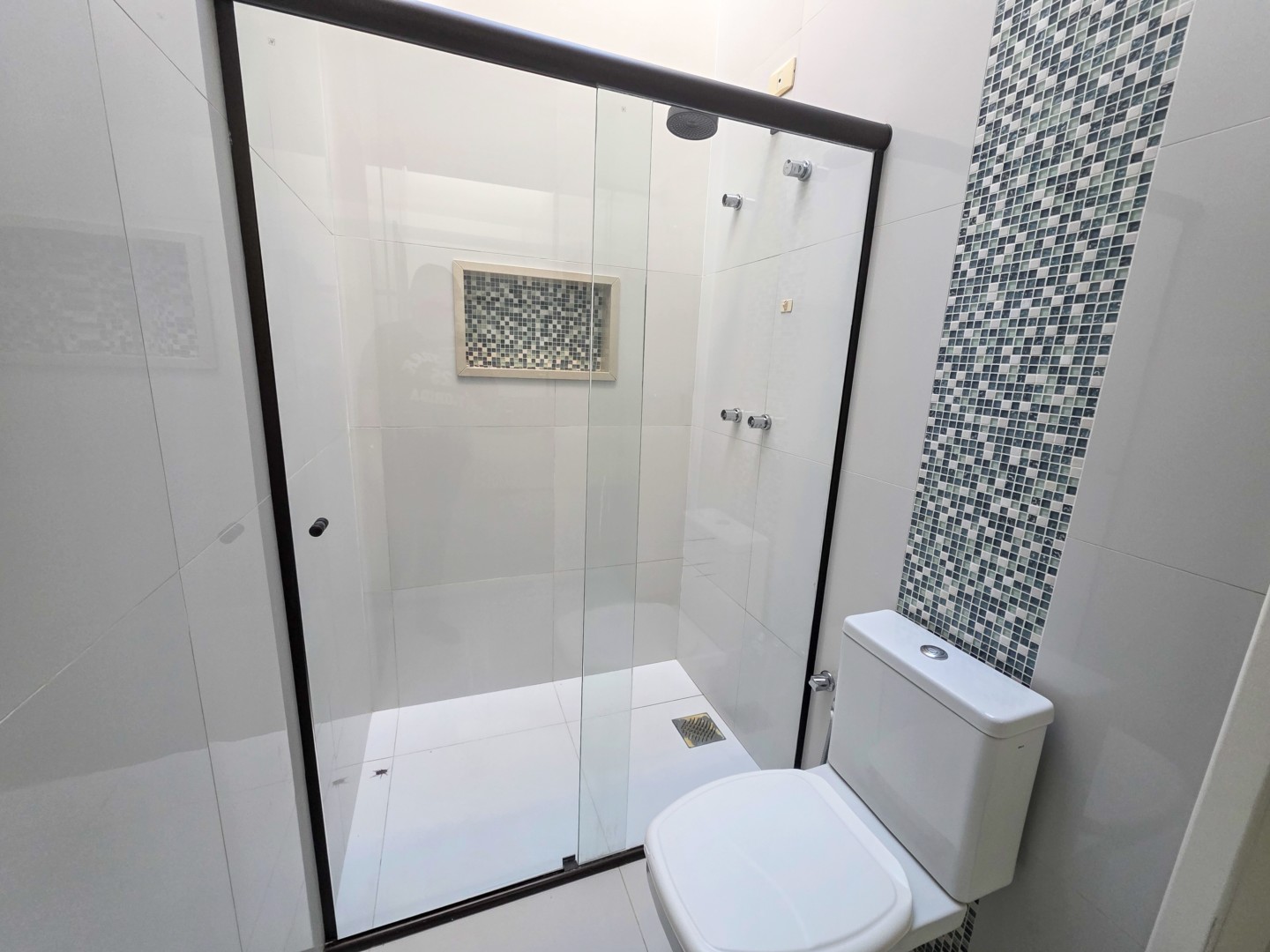Casa Residencial para locação no bairro Coliseu de Londrina - Foto 15