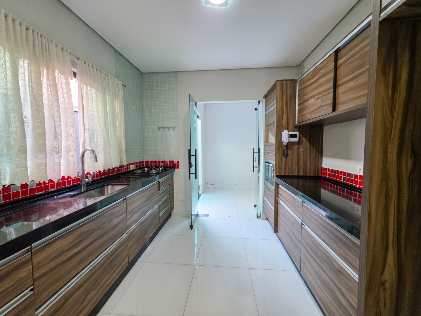 Casa Residencial para locação no bairro Coliseu de Londrina - Foto 19