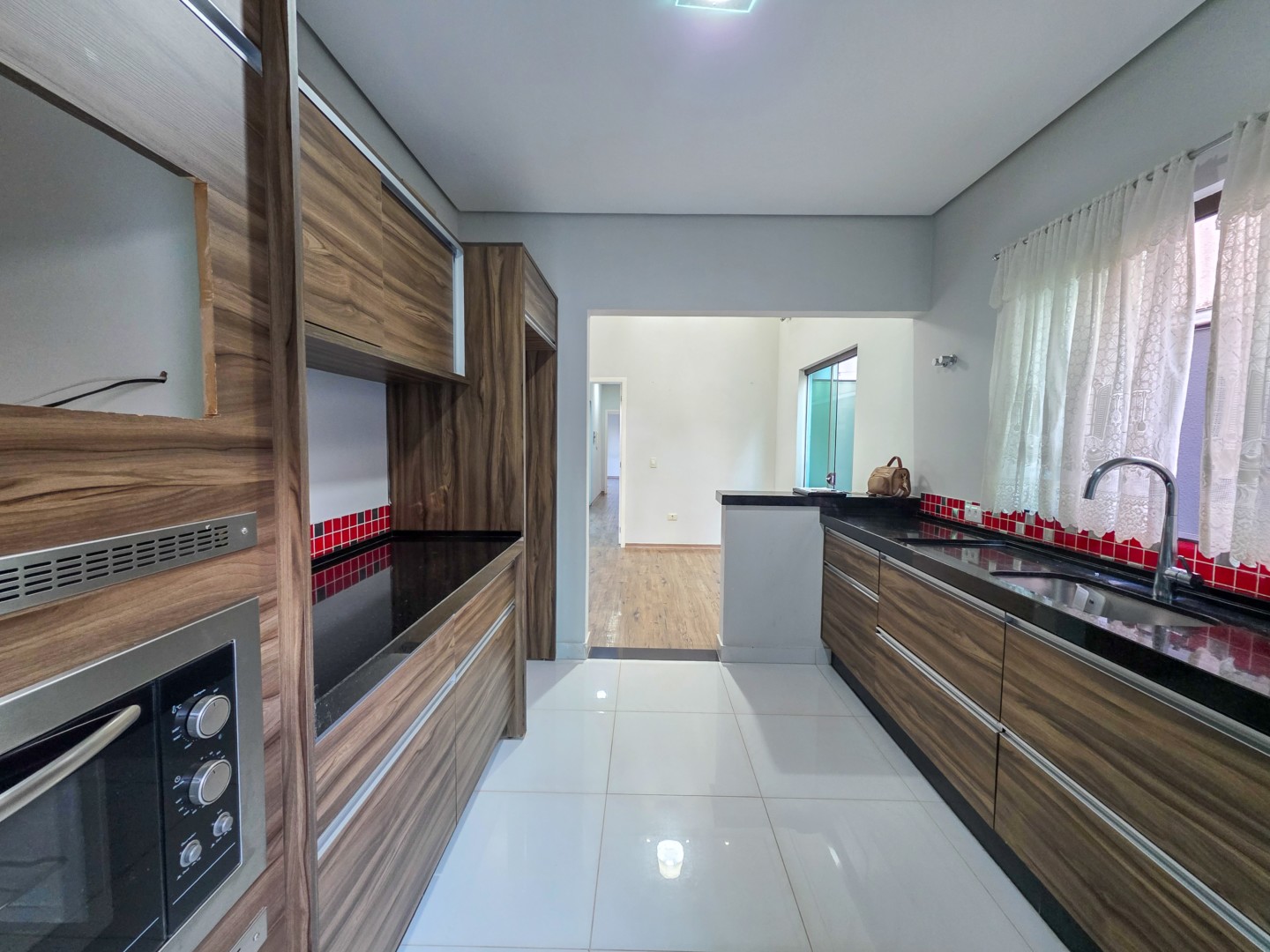 Casa Residencial para locação no bairro Coliseu de Londrina - Foto 22