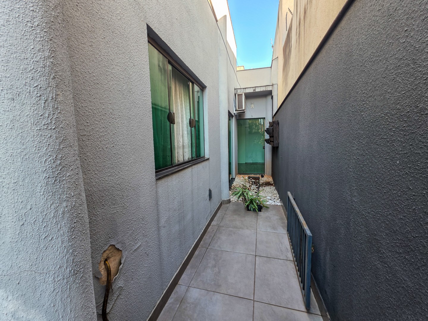 Casa Residencial para locação no bairro Coliseu de Londrina - Foto 24