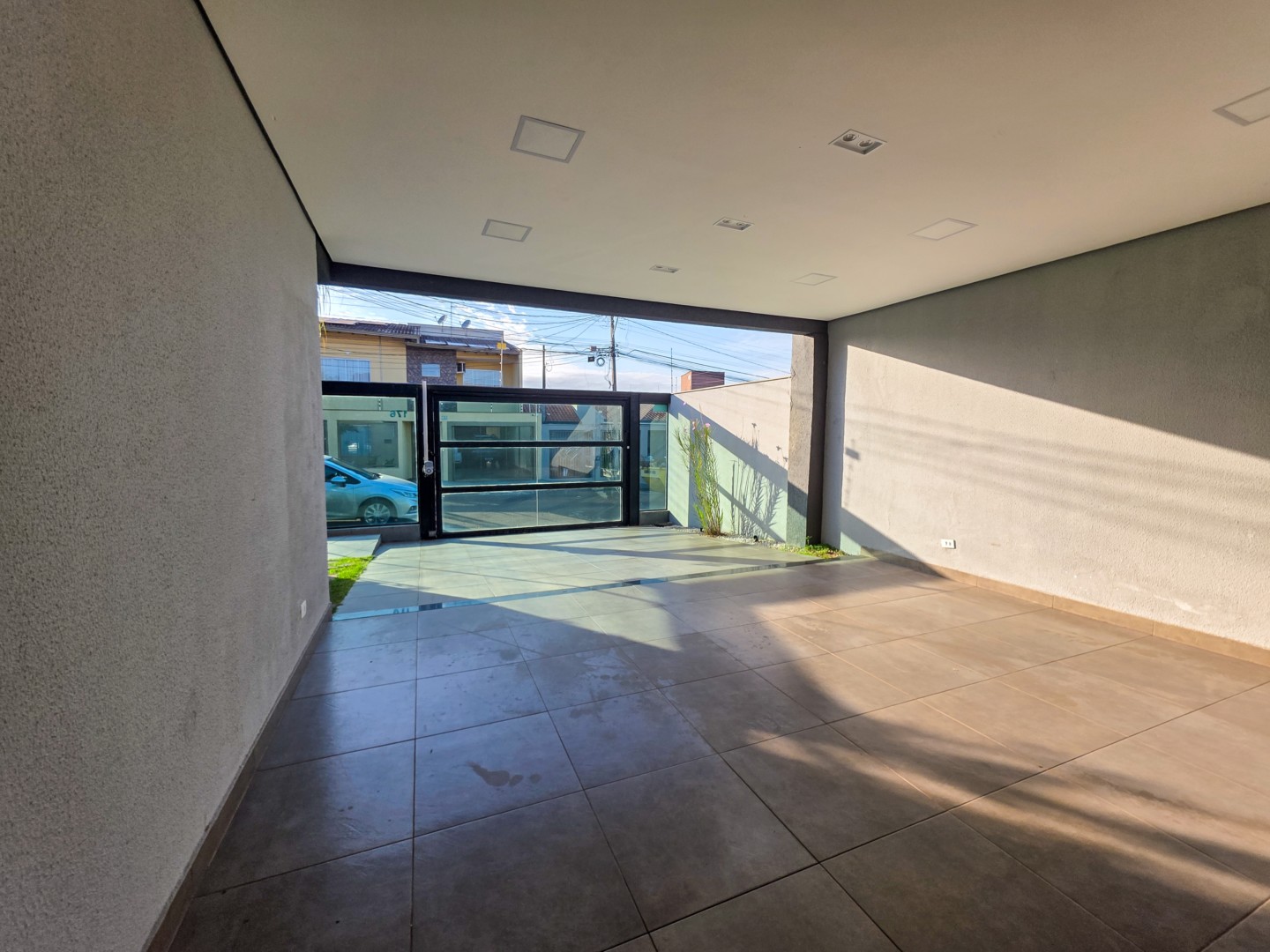 Casa Residencial para locacao no Coliseu em Londrina com 280m² por R$ 4.600 - Foto 3