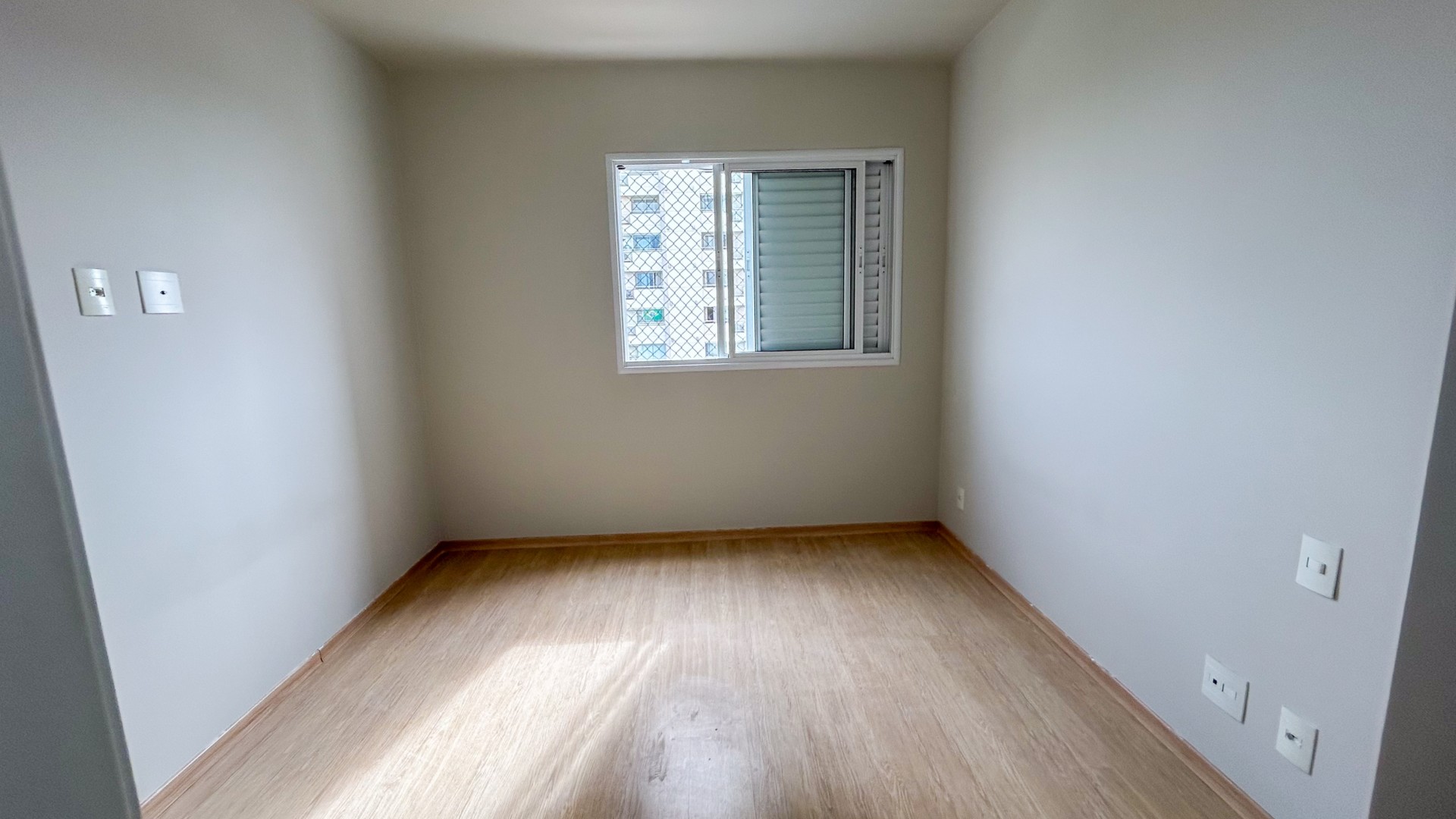 Apartamento para locação no bairro Siam de Londrina - Foto 9
