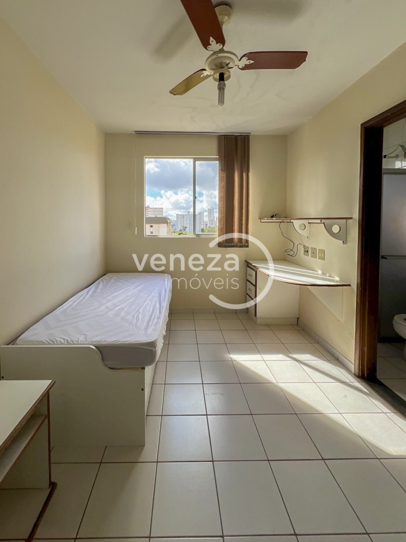 Apartamento para locacao no Alto da Colina em Londrina com 33,43m² por R$ 870  - Foto 2