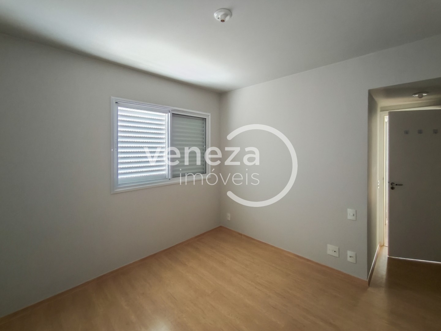 Apartamento para locação no bairro Siam de Londrina - Foto 9