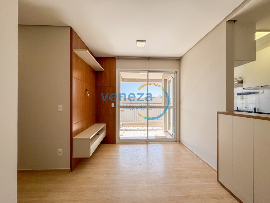 Apartamento para locacao no Centro em Londrina com 85,76m² por R$ 2.650,00  - Foto 2