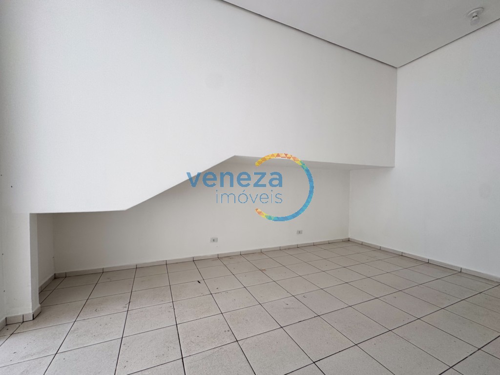 Salão-loja para locação no bairro Agari de Londrina com 37m<sup>2</sup> útil