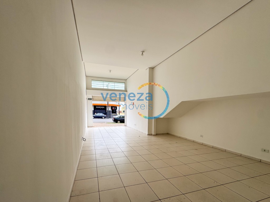 Salão-loja para locação no bairro Agari de Londrina com 37m<sup>2</sup> útil
