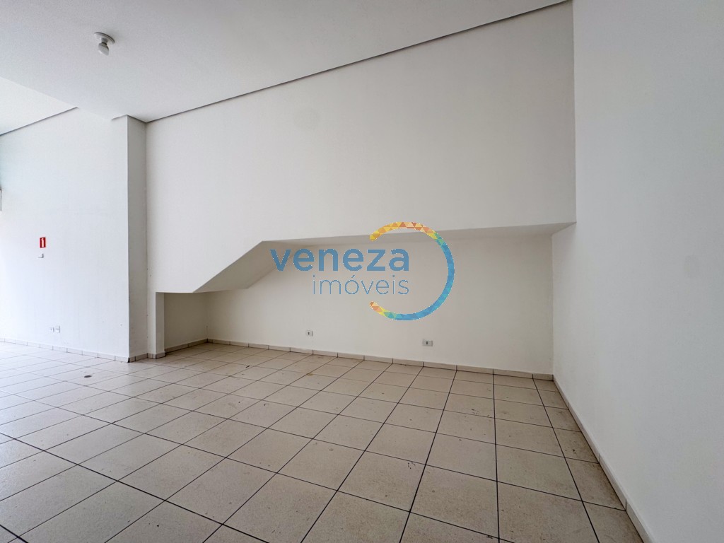 Salão-loja para locação no bairro Agari de Londrina com 37m<sup>2</sup> útil