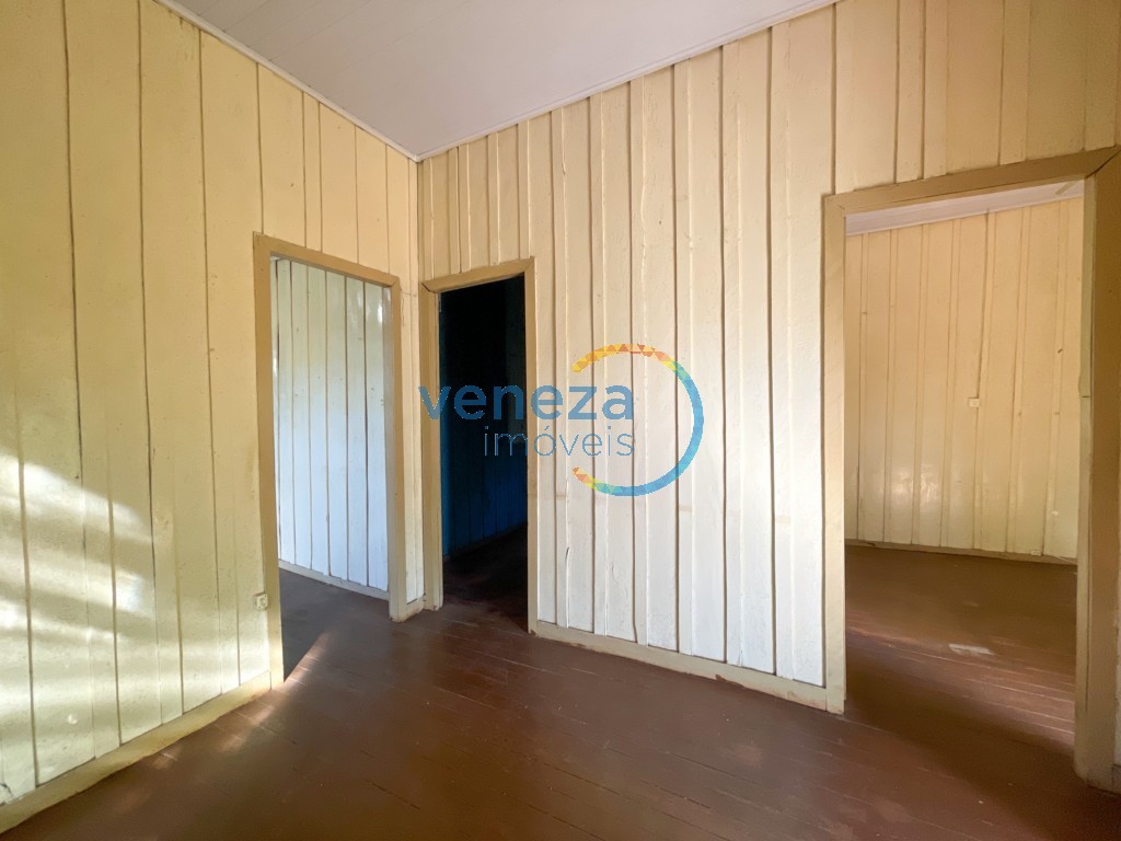 Casa Residencial para locacao no Centro em Londrina com 95m² por R$ 937,50