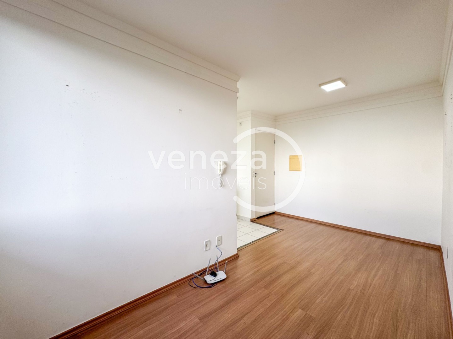 Apartamento para locação no bairro Jardim Joquei Club de Londrina - Foto 7