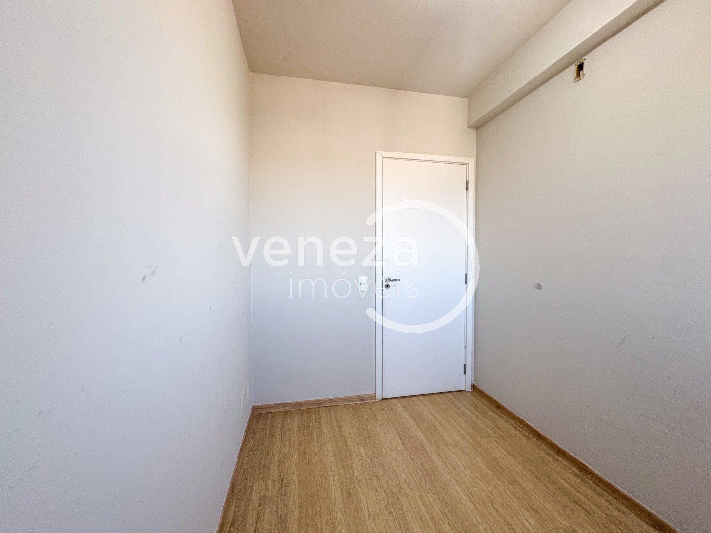 Apartamento para locação no bairro Siam de Londrina - Foto 13