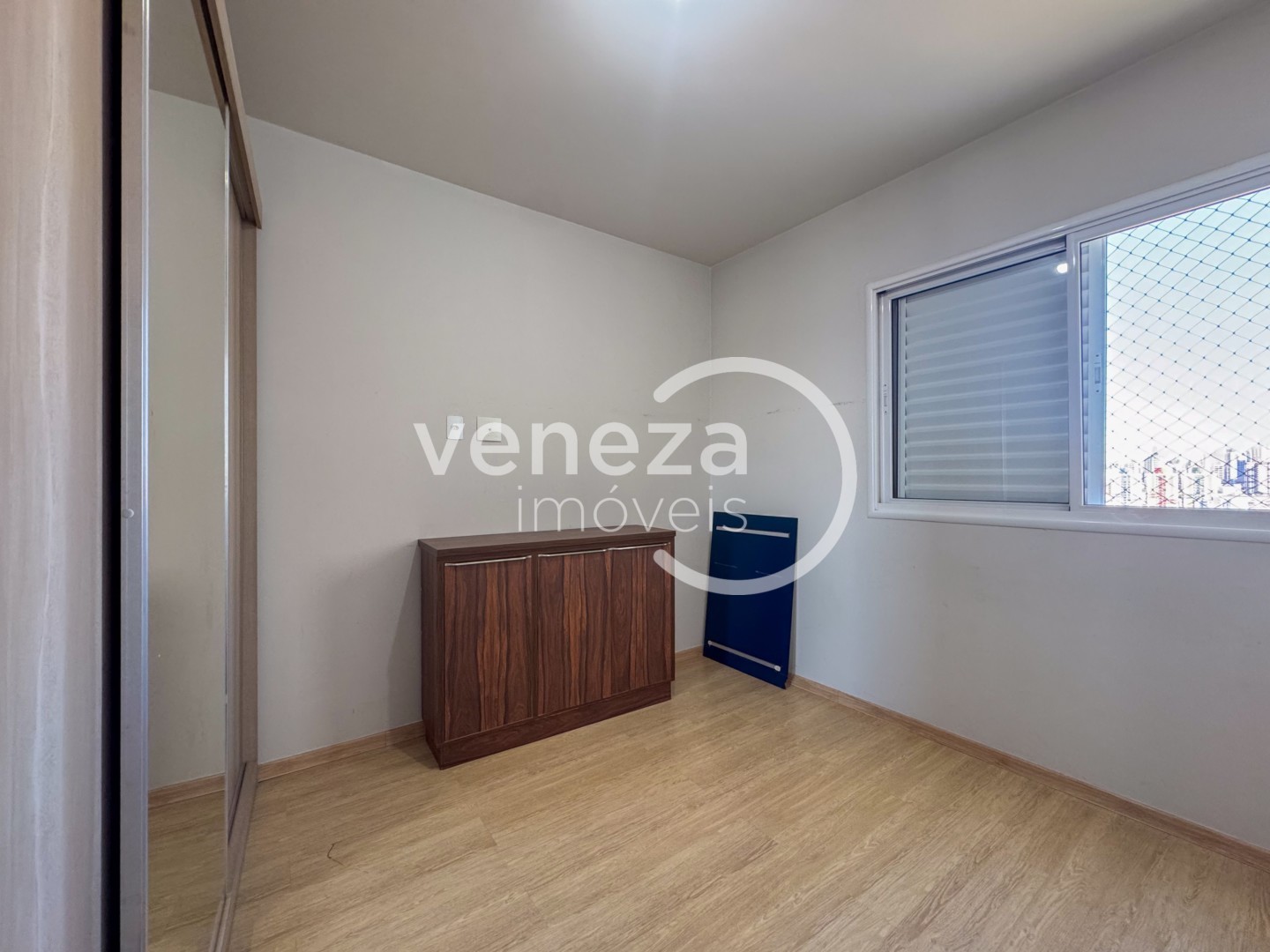 Apartamento para locação no bairro Siam de Londrina - Foto 9