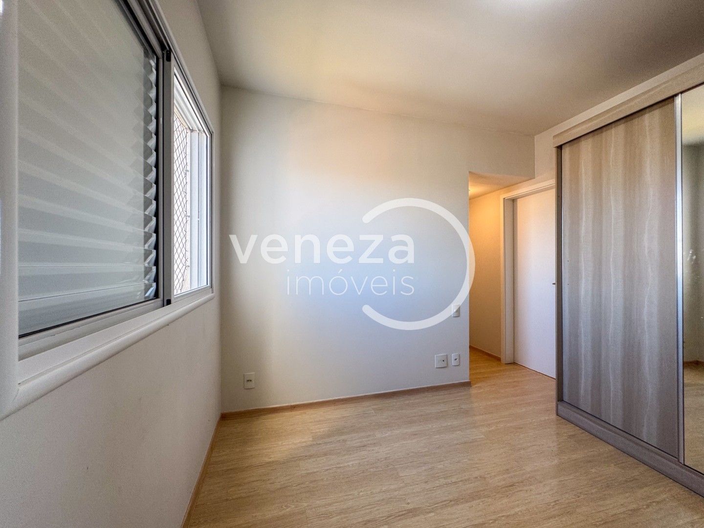 Apartamento para locação no bairro Siam de Londrina - Foto 8
