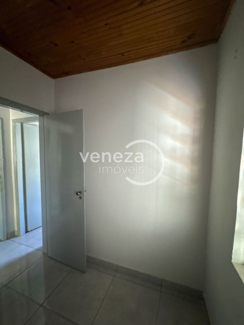 Casa Residencial para locação no bairro Semiramis Barros Braga de Londrina - Foto 15