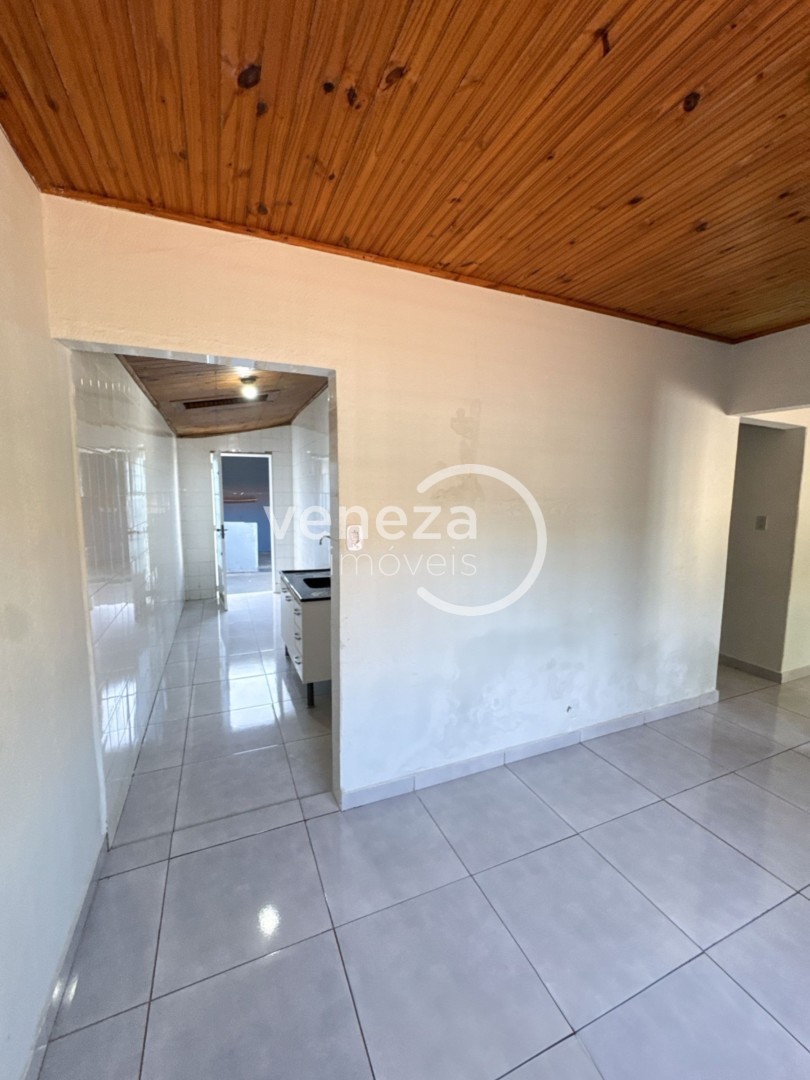 Casa Residencial para locação no bairro Semiramis Barros Braga de Londrina - Foto 6