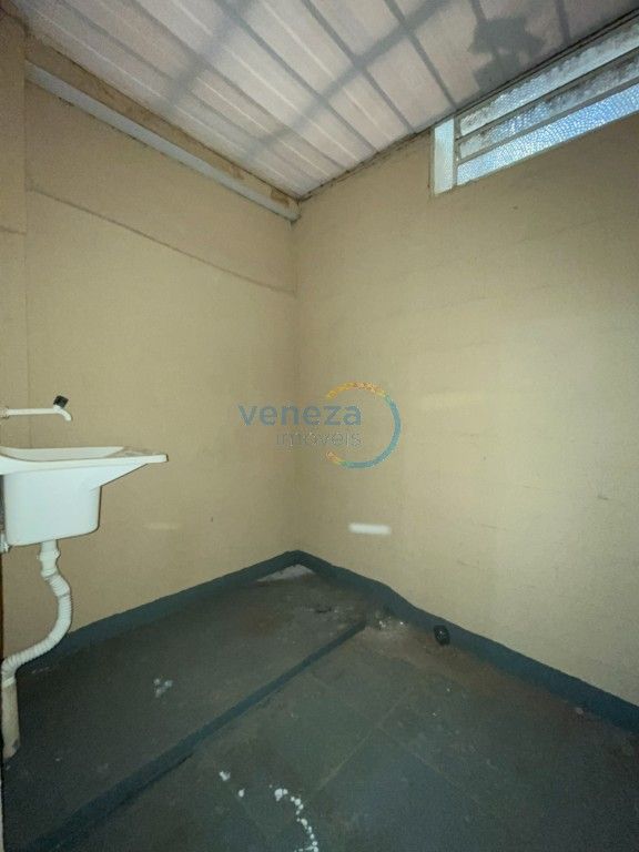 Salão-loja para locação no bairro Centro de Londrina - Foto 14