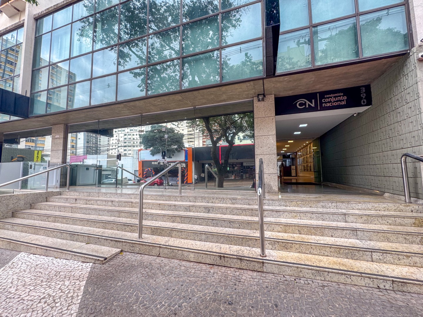 Sala/Conjunto Comercial para alugar em Centro, Londrina — Portal Chave Fácil