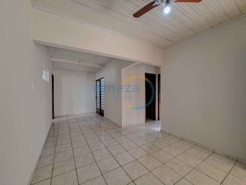 Casa Residencial para locacao no Parigot de Souza em Londrina com 156,96m² por R$ 1.450,00 - Foto 3