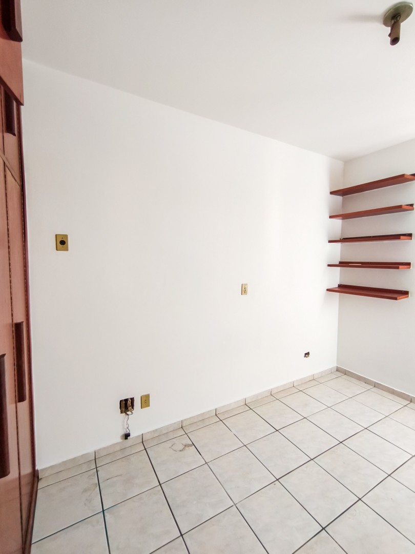 Apartamento para locação no bairro Centro de Londrina - Foto 7