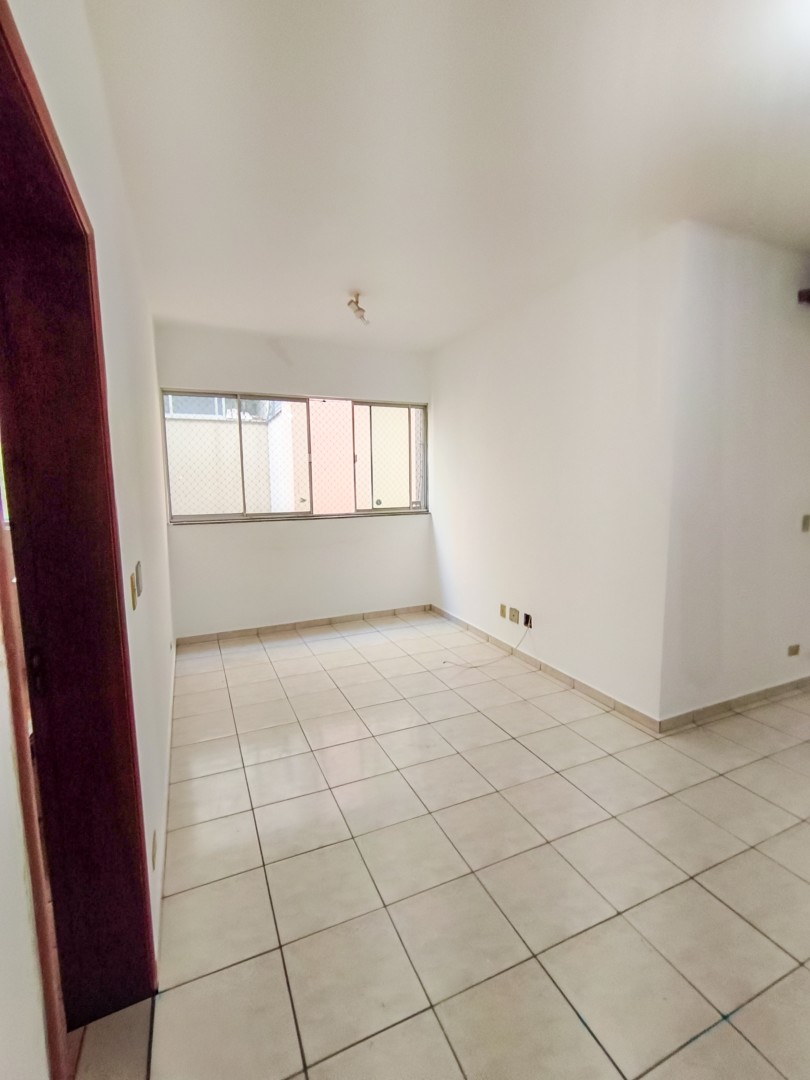 Apartamento para locacao no Centro em Londrina com 105,55m² por R$ 1.200  - Foto 2