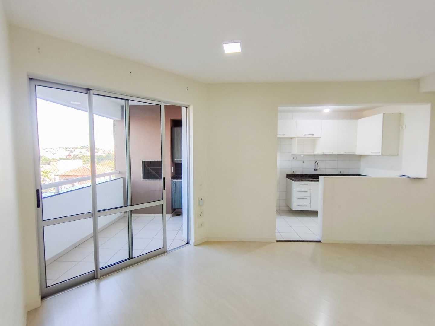 Apartamento para locacao no Andrade em Londrina com 119,54m² por R$ 2.580  - Foto 3