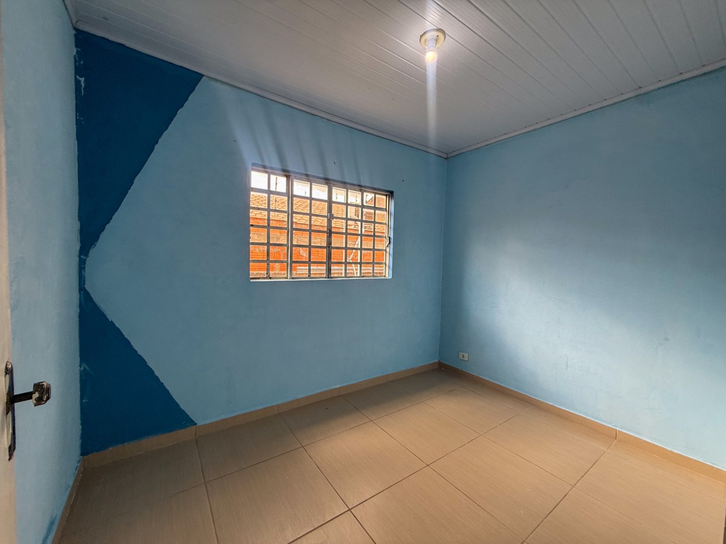 Casa Residencial para locação no bairro Jose Garcia Molina de Londrina - Foto 8