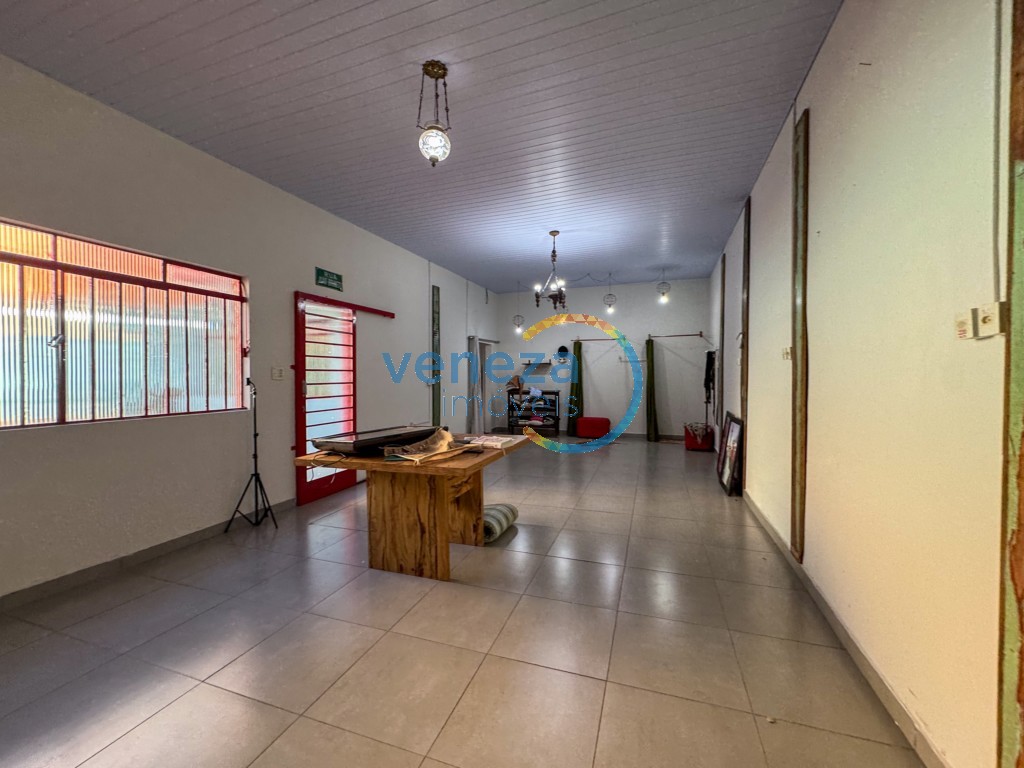 Casa Comercial para locação no bairro Centro de Londrina - Foto 10