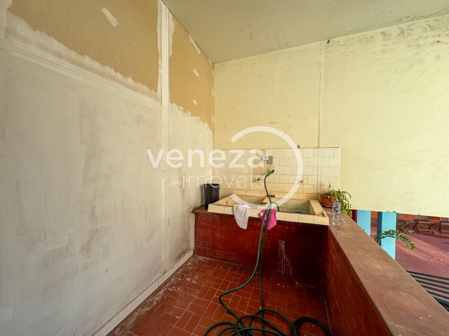 Casa Comercial para locação no bairro Centro de Londrina - Foto 13