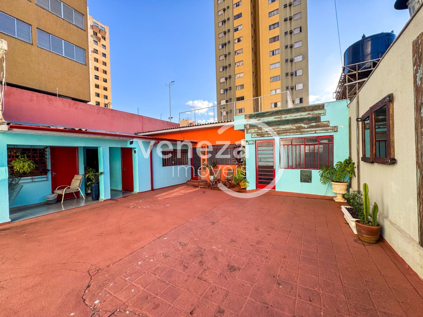 Casa Comercial para locacao no Centro em Londrina com 110m² por R$ 3.500  - Foto 2