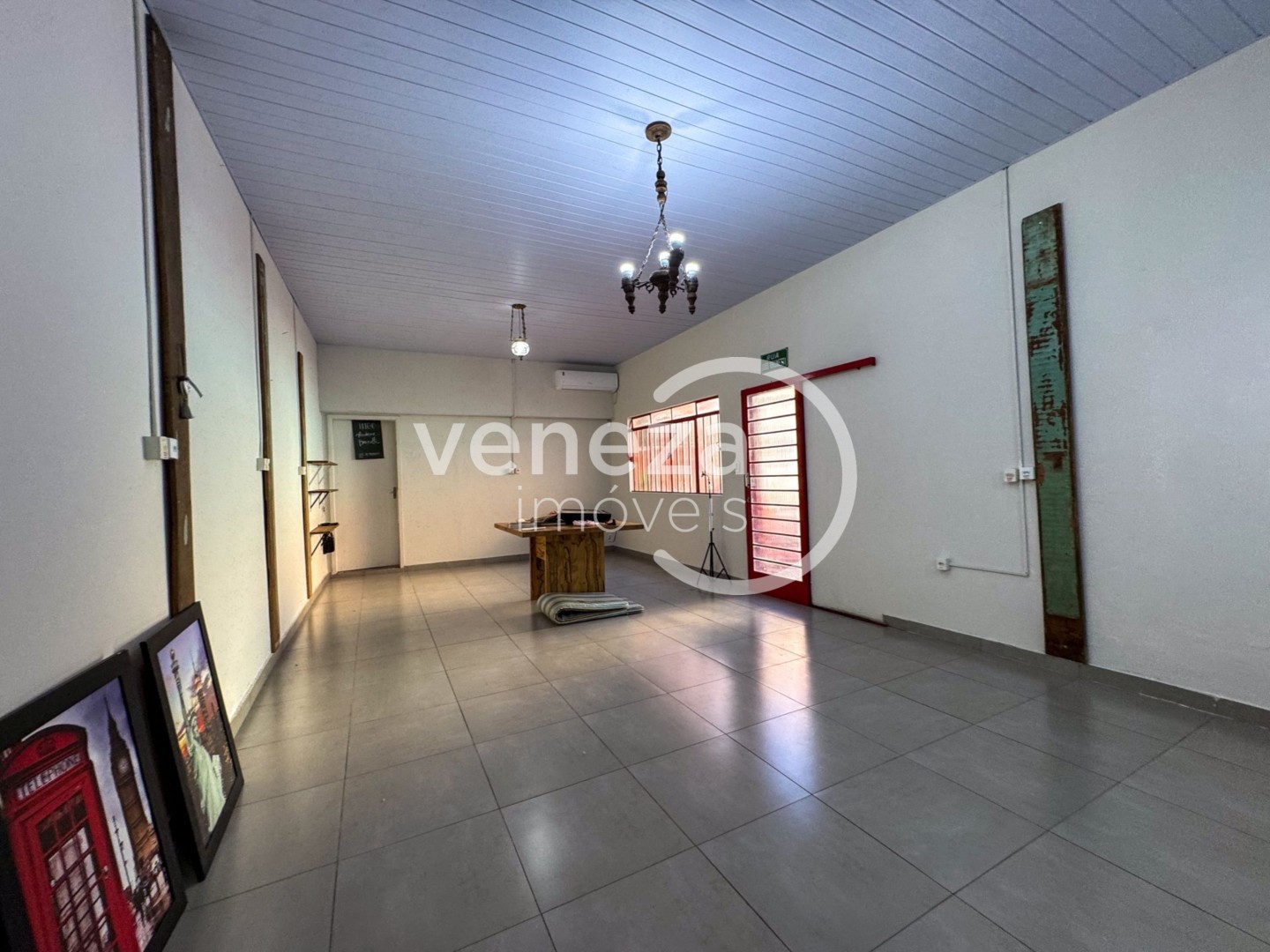 Casa Comercial para locação no bairro Centro de Londrina - Foto 6