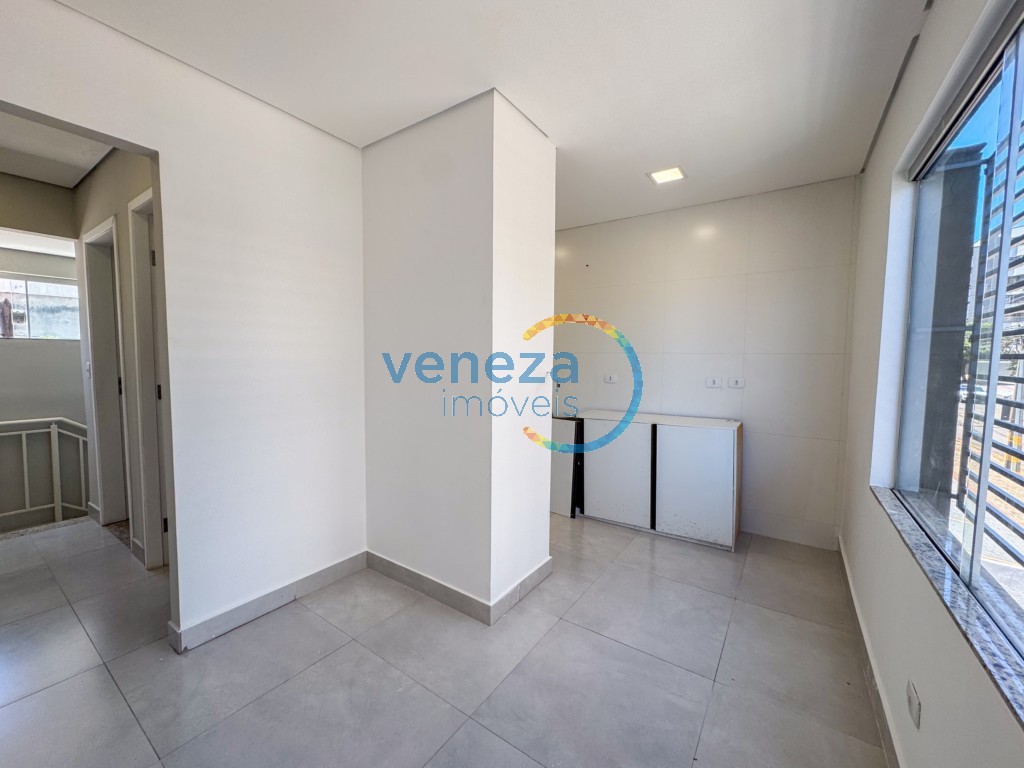 Casa Comercial para locação no bairro Centro de Londrina com 180m<sup>2</sup> útil, 4 vagas de garagem