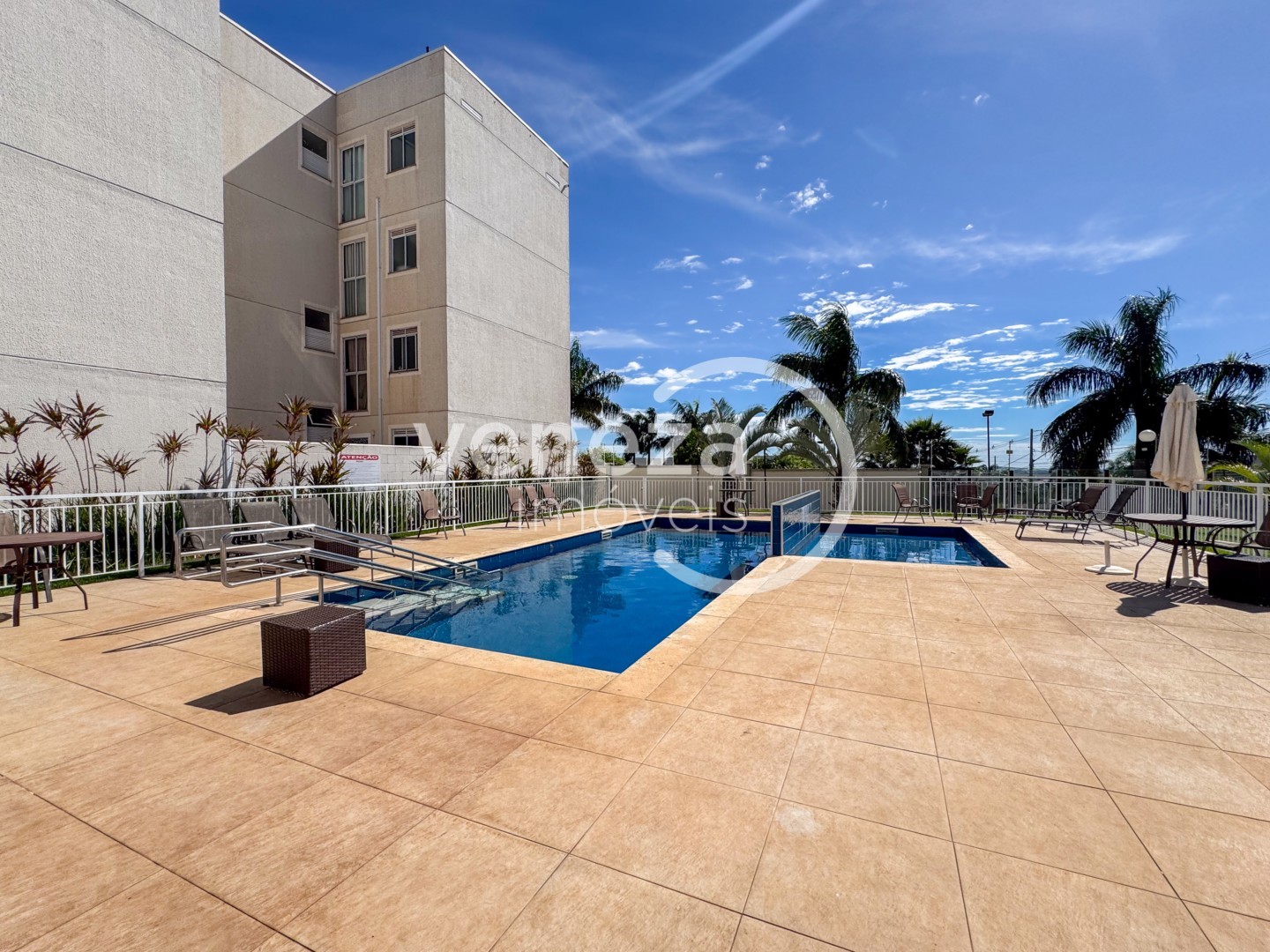 Apartamento para locação no bairro Acquaville de Londrina - Foto 12