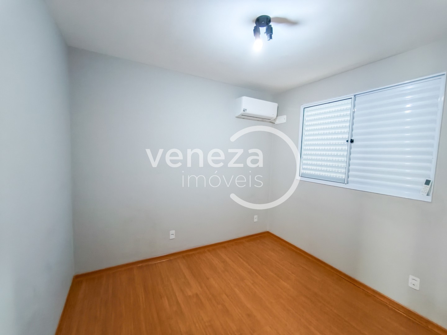 Apartamento para locação no bairro Acquaville de Londrina - Foto 5