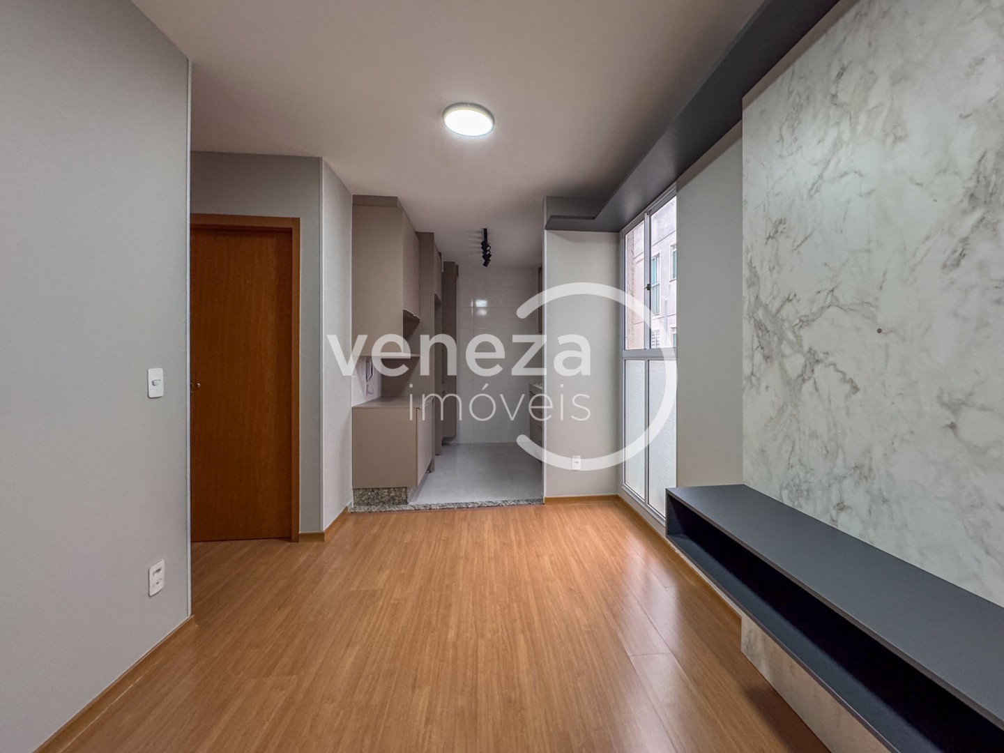 Apartamento para locacao no Acquaville em Londrina com 40,82m² por R$ 1.450  - Foto 3
