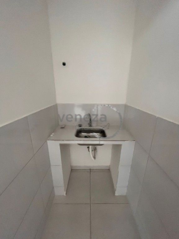Salão-loja para locação no bairro Padovani de Londrina - Foto 8