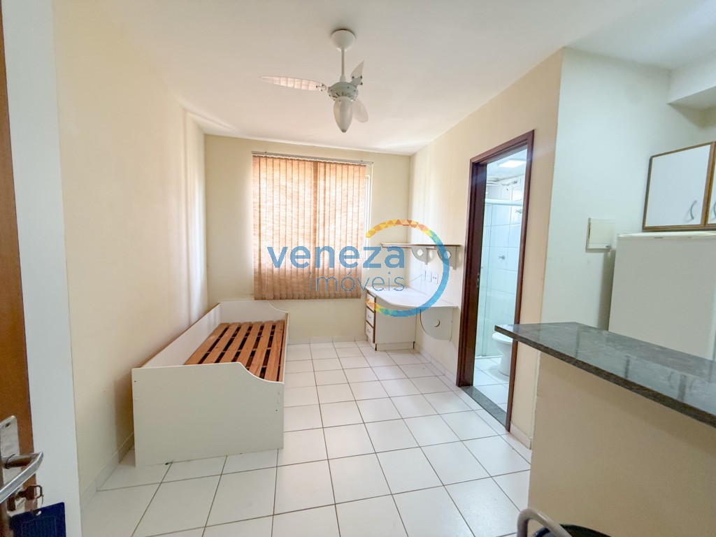 Apartamento para locacao no Alto da Colina em Londrina com 33m² por R$ 880,00  - Foto 2