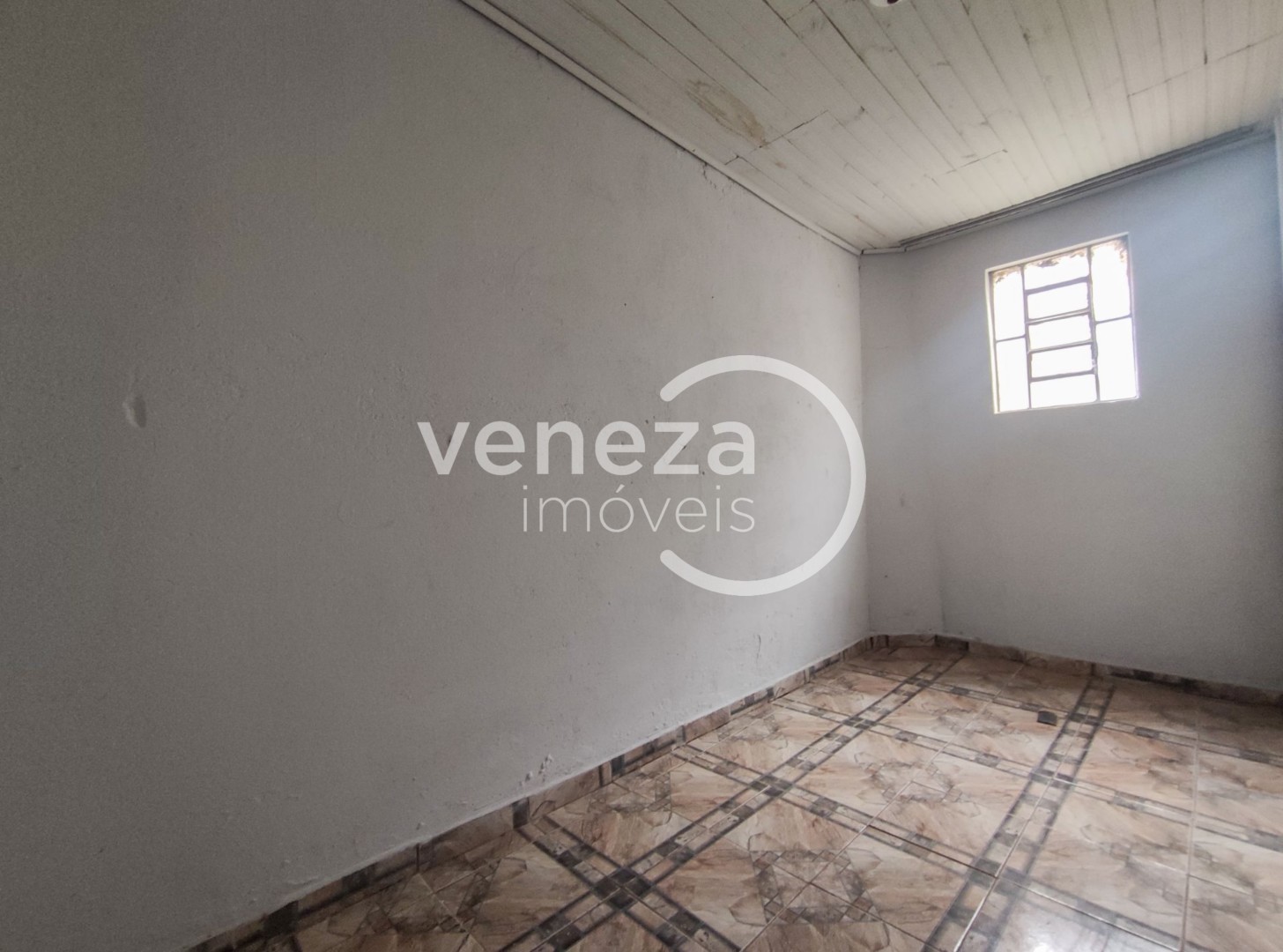 Casa Residencial para locacao no Conceicao em Londrina com 90m² por R$ 1.190 - Foto 2