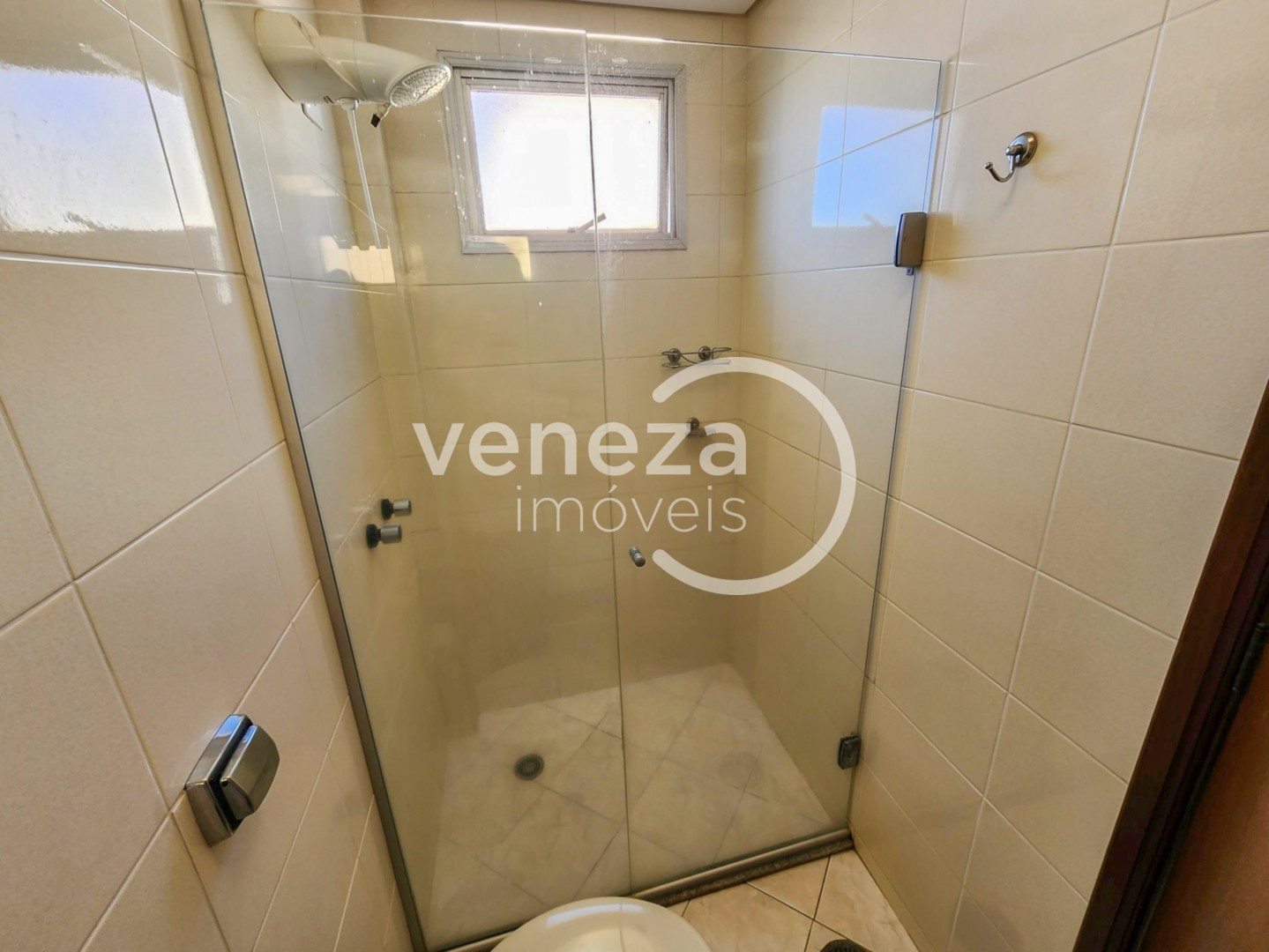 Apartamento para locação no bairro Vila Larsen 1 de Londrina - Foto 9