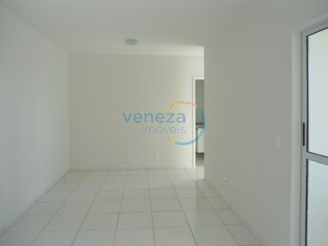 Apartamento para locacao no Centro em Londrina com 89m² por R$ 1.950,00  - Foto 2