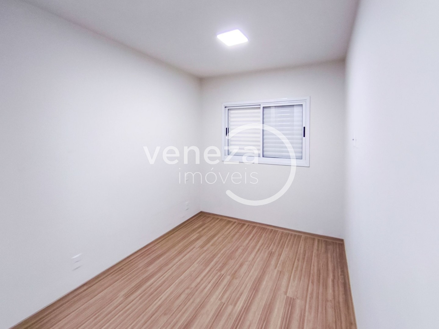 Apartamento para locação no bairro Aurora de Londrina - Foto 14
