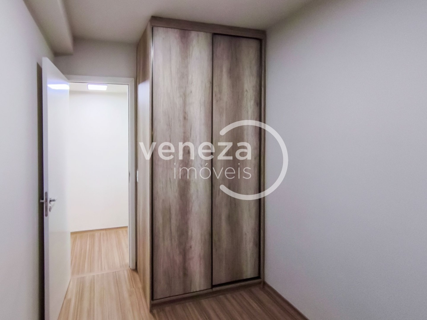 Apartamento para locação no bairro Aurora de Londrina - Foto 15