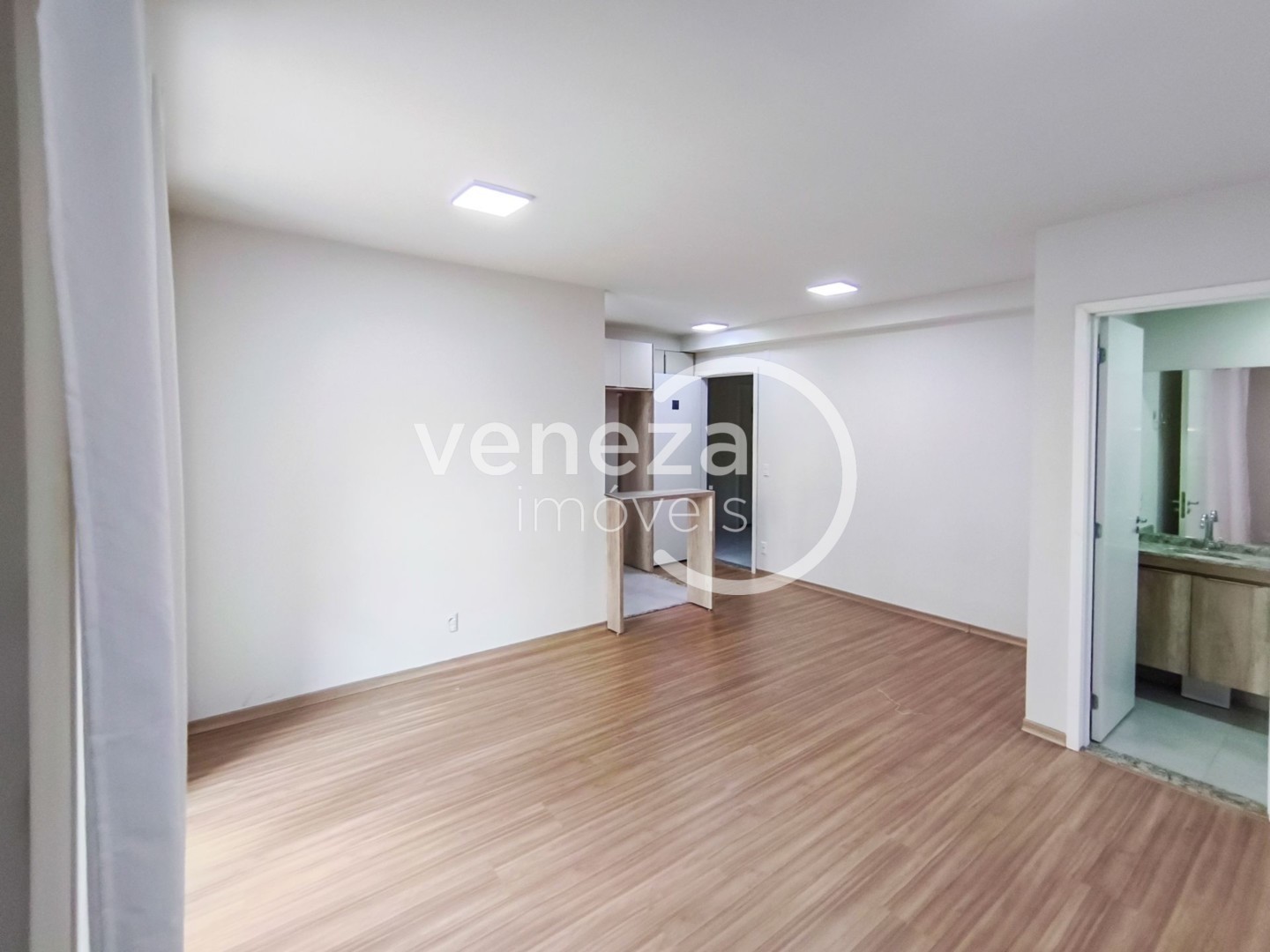 Apartamento para locação no bairro Aurora de Londrina - Foto 6