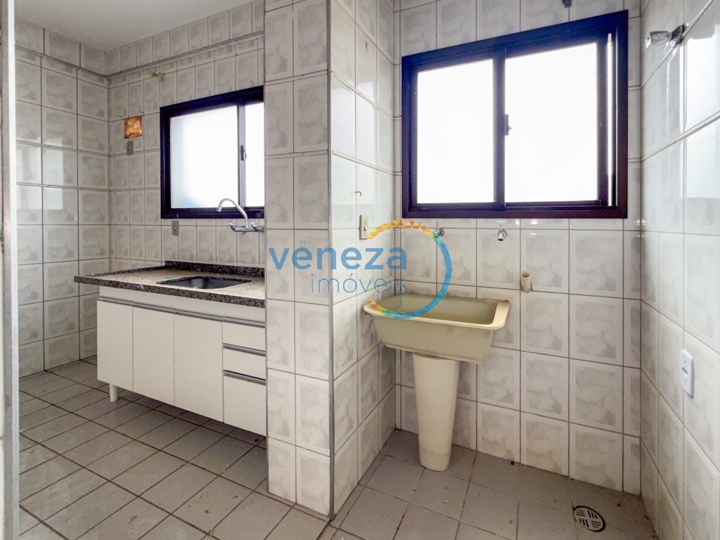 Apartamento para locação no bairro Centro de Londrina com 65m<sup>2</sup> útil, 2 quartos, 1 vaga de garagem