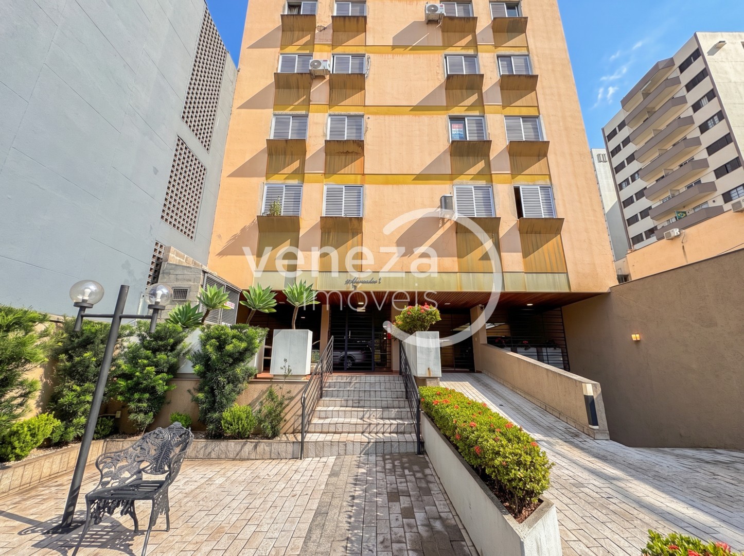 Apartamento para alugar em Centro, Londrina — Portal Chave Fácil