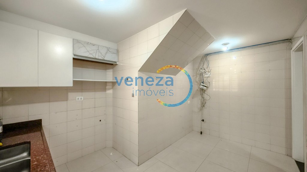 Casa Comercial para locação no bairro Centro de Londrina - Foto 11