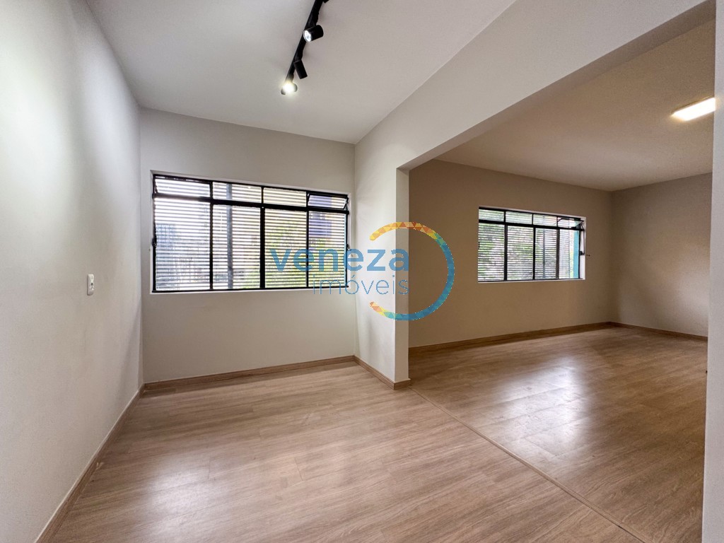 Casa Comercial para locação no bairro Centro de Londrina - Foto 9
