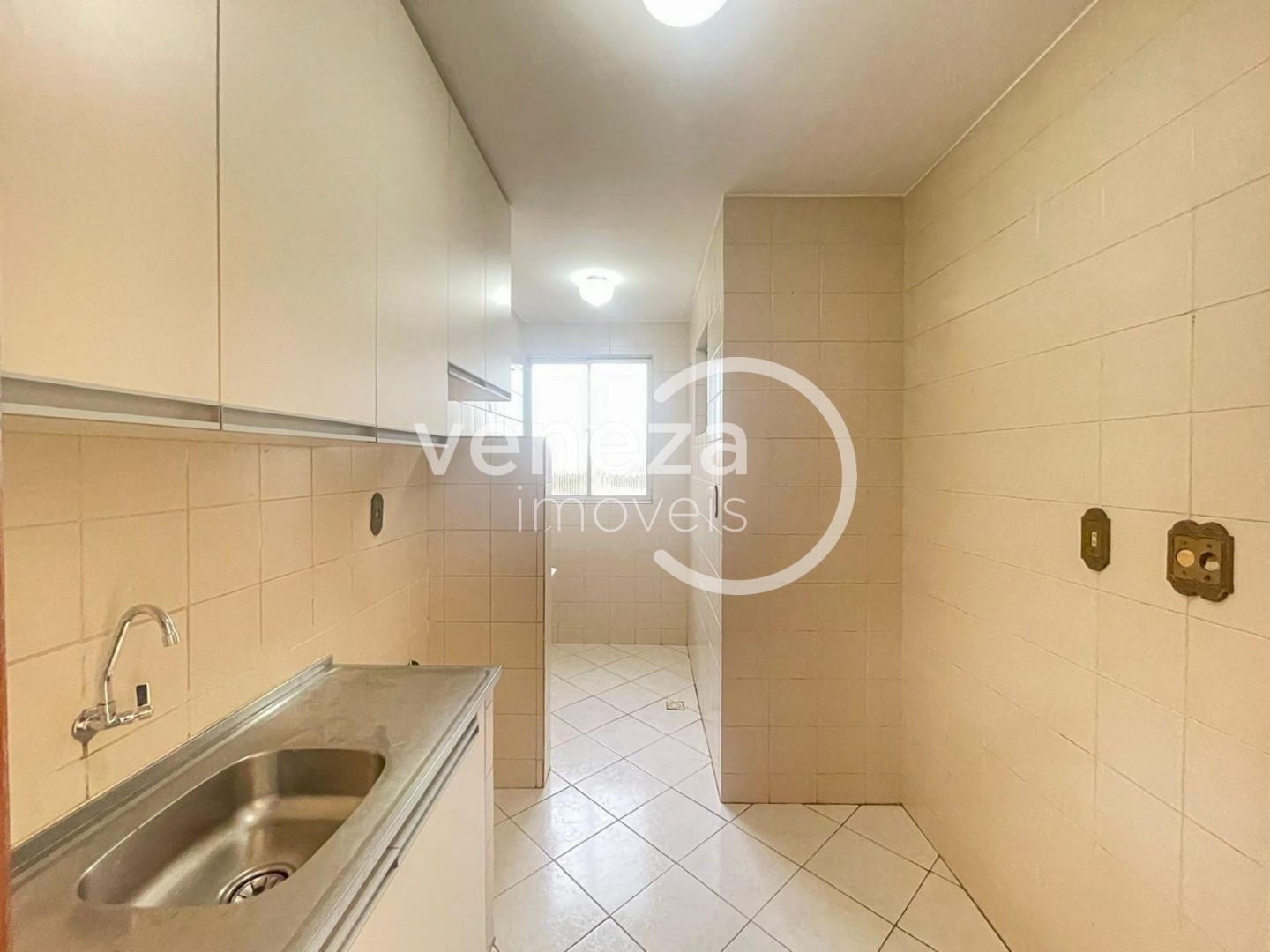 Apartamento para locação no bairro Centro de Londrina - Foto 12