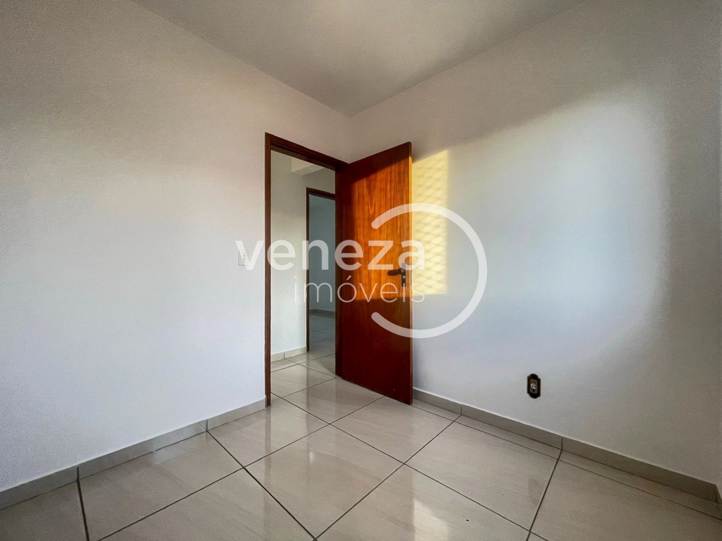 Apartamento para locação no bairro Centro de Londrina - Foto 8