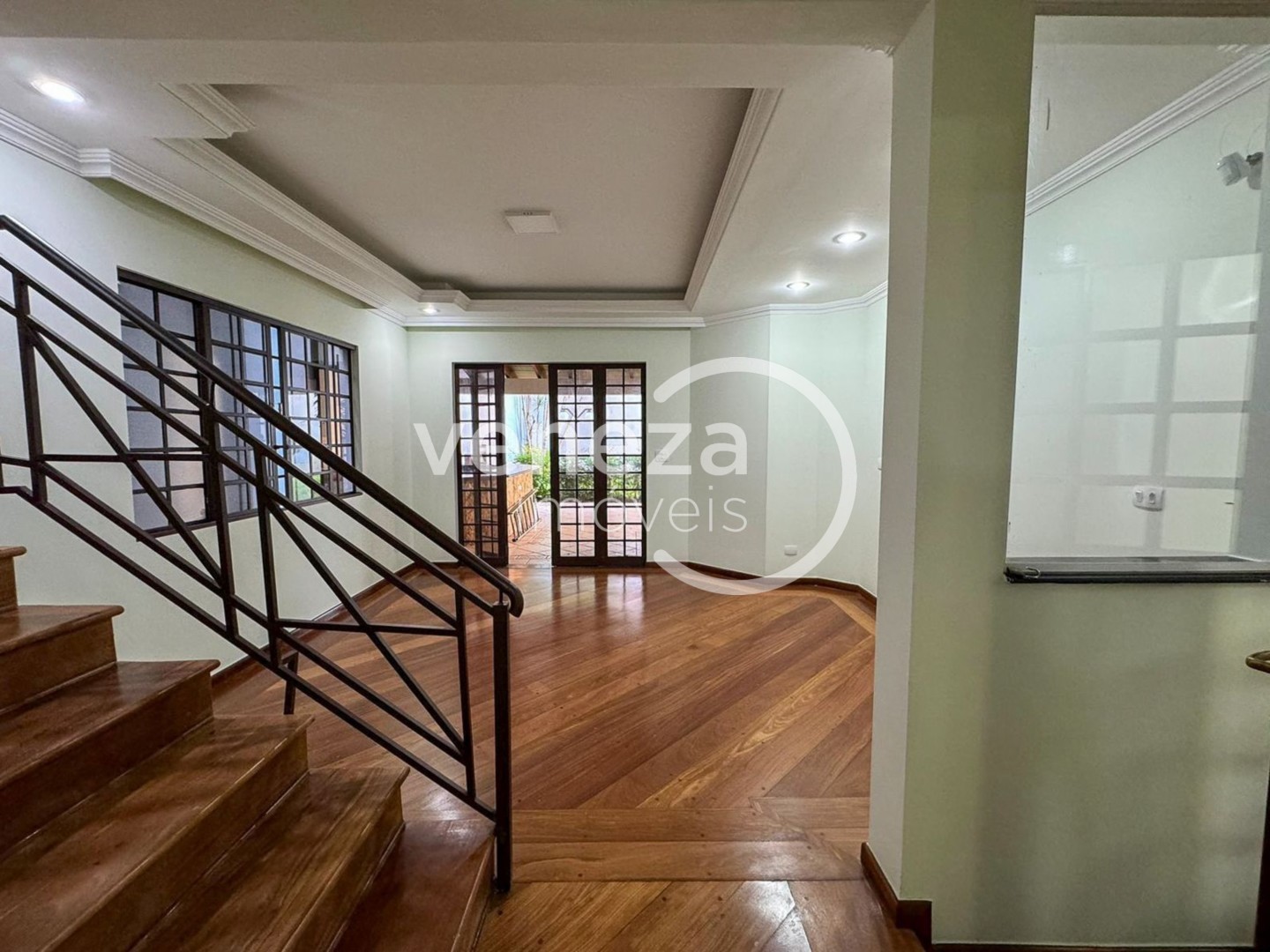 Casa Comercial para locacao no Portal de Versalhes em Londrina com 374,85m² por R$ 7.000 - Foto 2